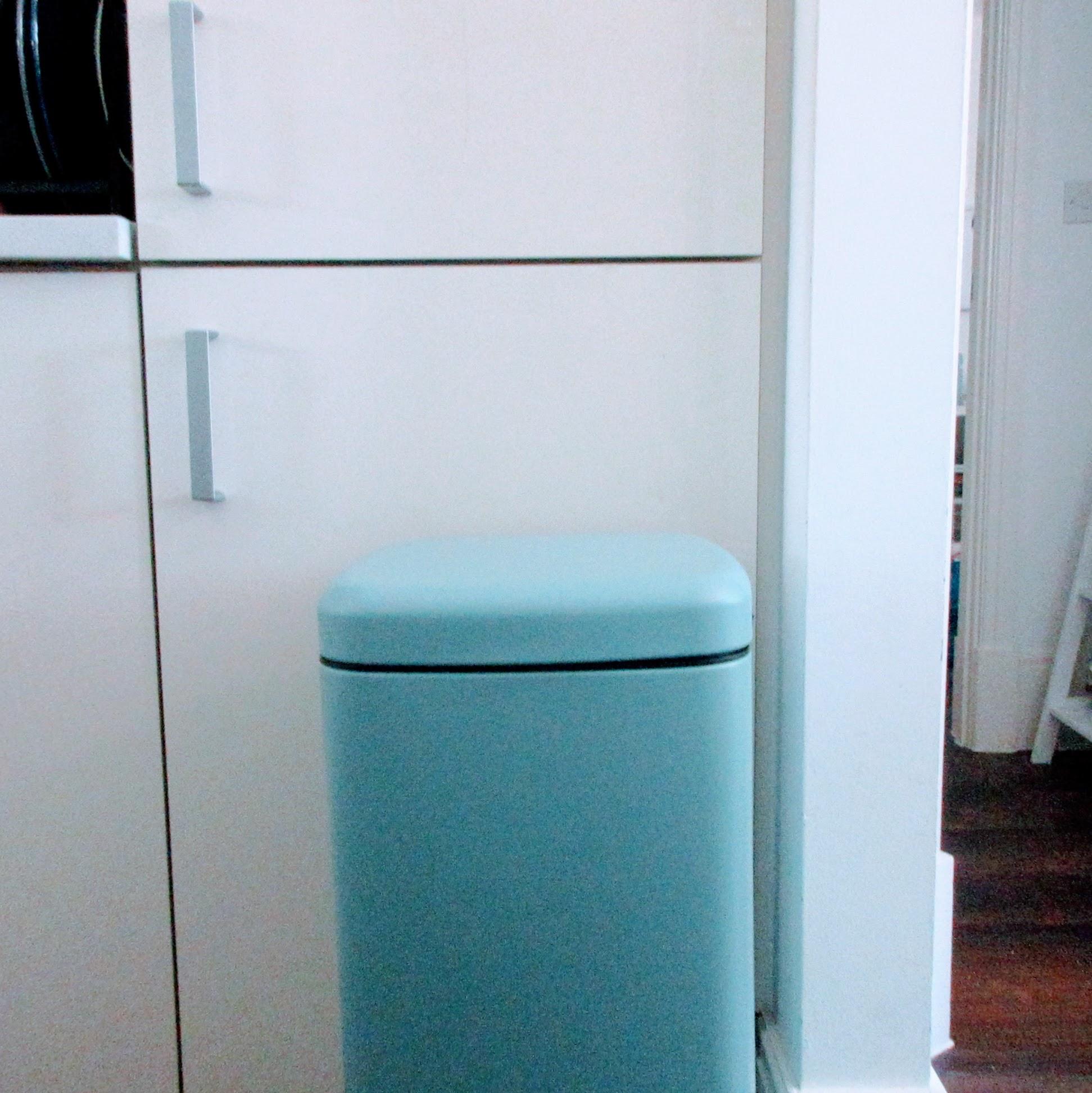 kitchen bin