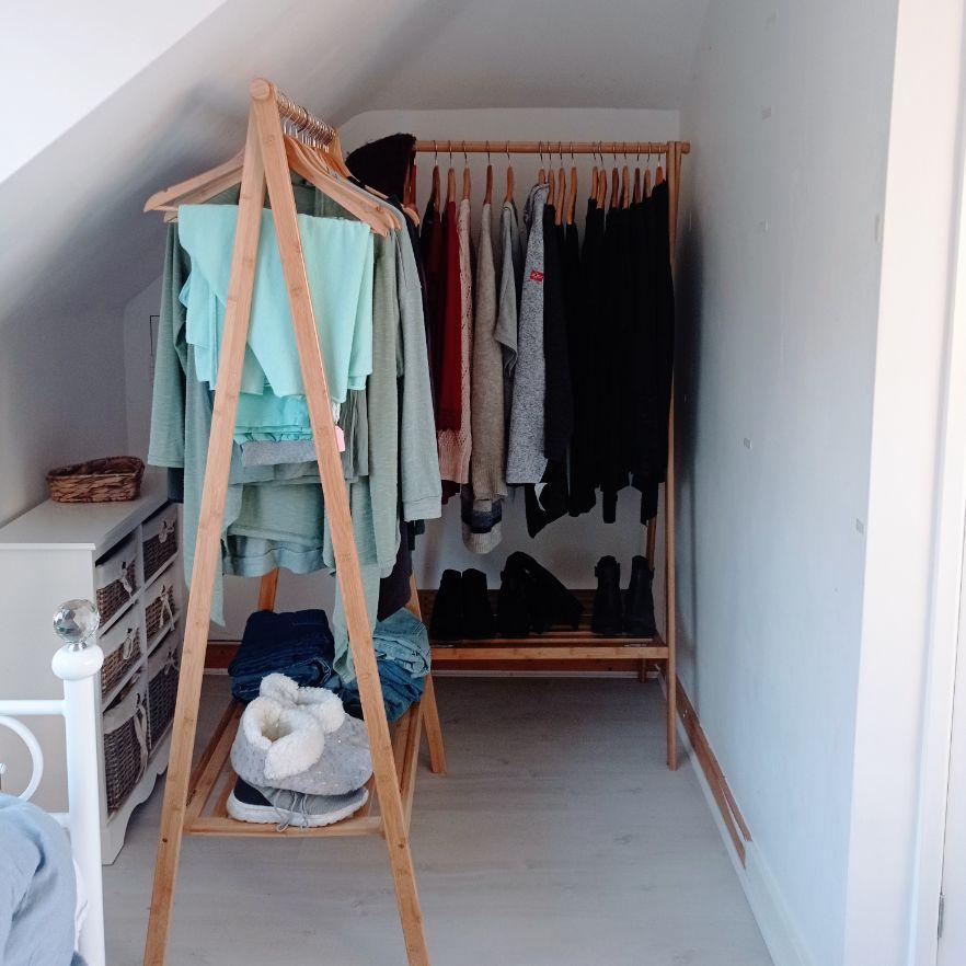 clothes-rails