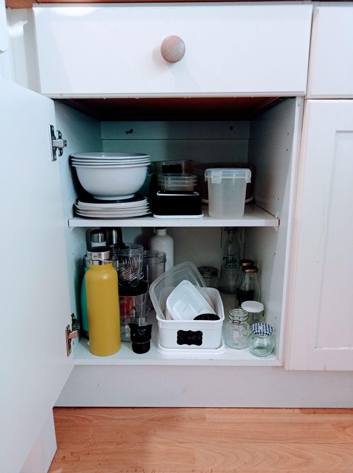 decluttered-kitchen-cupboard